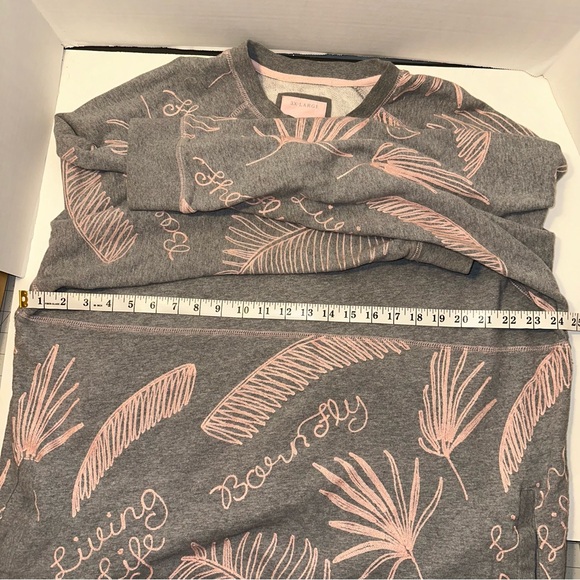 Born Free 3X women’s sweater - Picture 5 of 6